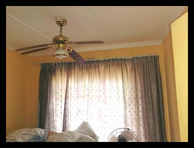 3 BEDROOM HOUSE FOR SALE IN BRACKENHAM